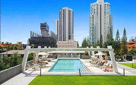 Prime Broadbeach Location Wpool Free Onsite Parking
